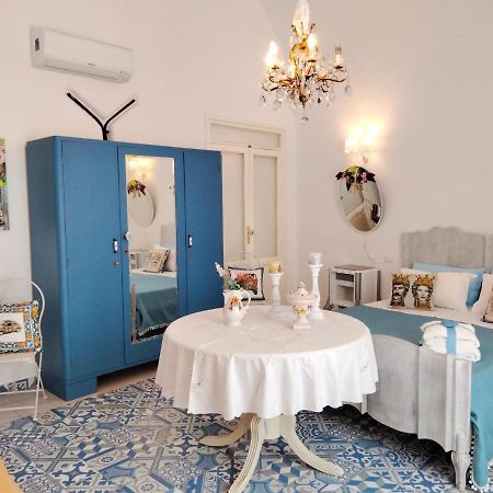 Hotel Le Lanterne à Terrasini Extérieur photo